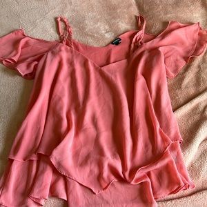 Torrid size 1 pink / peach chiffon cold shoulder top